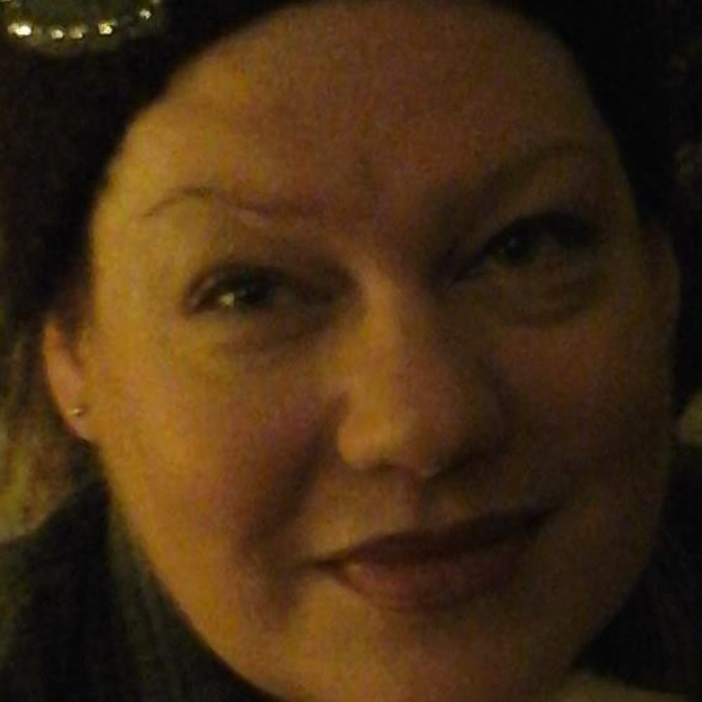 Meet your Posher, Deborah
